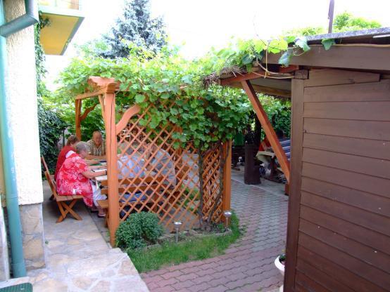 Grill Garten Vendeghaz Hotel Keszthely Buitenkant foto